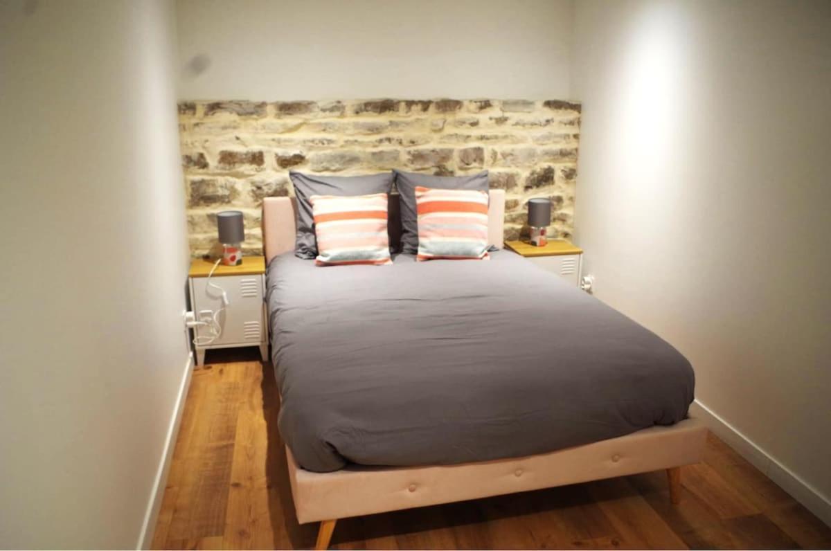 Urban Oasis, Appartement Chic Et Neuf 샬롱쉬르송 외부 사진